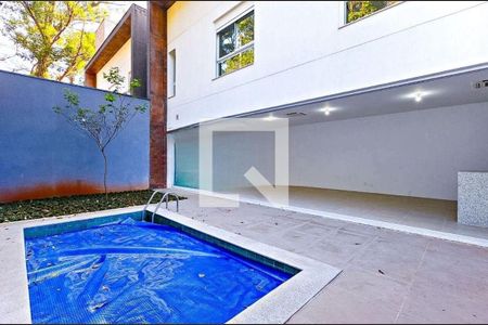 Casa para alugar com 3 quartos, 370m² em Jardim dos Estados, São Paulo