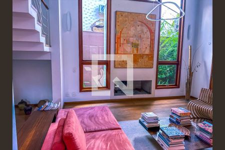 Casa à venda com 4 quartos, 454m² em Jardim dos Estados, São Paulo