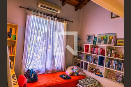 Casa à venda com 4 quartos, 454m² em Jardim dos Estados, São Paulo