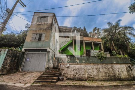 Fachada de casa para alugar com 3 quartos, 240m² em Jardim Carvalho, Porto Alegre