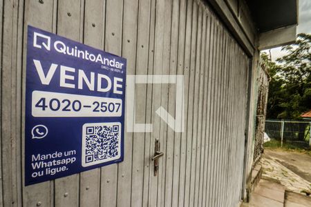 Plaquinha de casa para alugar com 3 quartos, 240m² em Jardim Carvalho, Porto Alegre