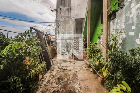 Pátio de casa para alugar com 3 quartos, 240m² em Jardim Carvalho, Porto Alegre