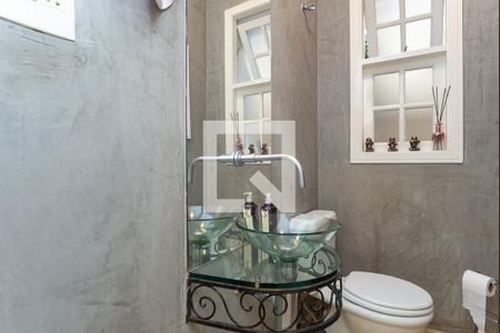 Lavabo de casa à venda com 5 quartos, 214m² em Alto da Lapa, São Paulo