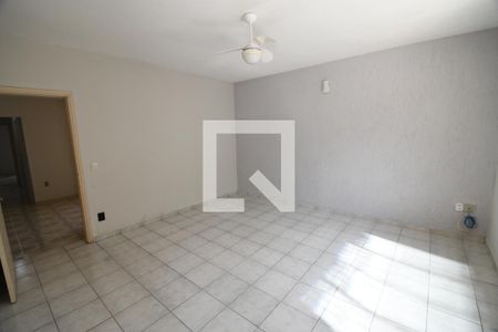 Sala de casa à venda com 3 quartos, 253m² em Parque São Quirino, Campinas