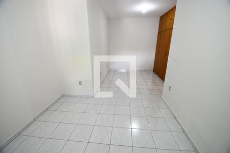 Quarto 1 de casa à venda com 3 quartos, 253m² em Parque São Quirino, Campinas