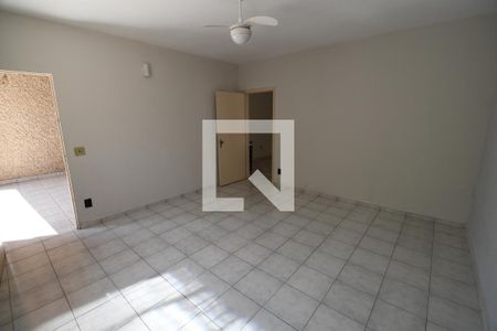 Sala de casa à venda com 3 quartos, 253m² em Parque São Quirino, Campinas