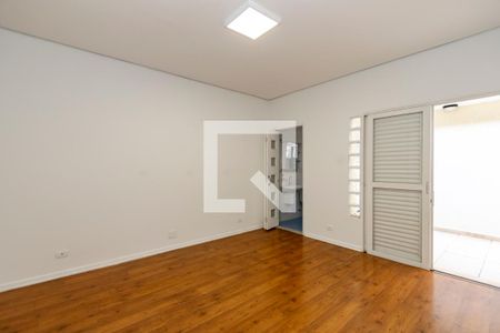Suíte de casa à venda com 5 quartos, 170m² em Vila Gertrudes, São Paulo
