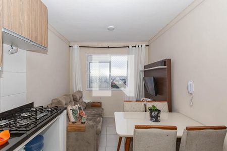 Sala/cozinha de apartamento à venda com 2 quartos, 38m² em Parque Fongaro, São Paulo
