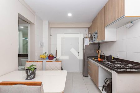 Sala/cozinha de apartamento à venda com 2 quartos, 38m² em Parque Fongaro, São Paulo
