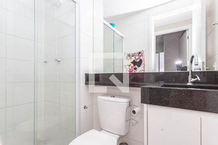 Banheiro de apartamento à venda com 2 quartos, 38m² em Parque Fongaro, São Paulo