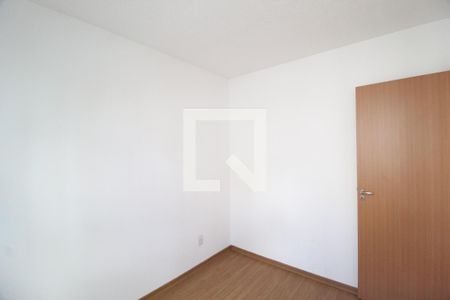 Quarto 1 de apartamento para alugar com 2 quartos, 40m² em Laranjeiras, Uberlândia