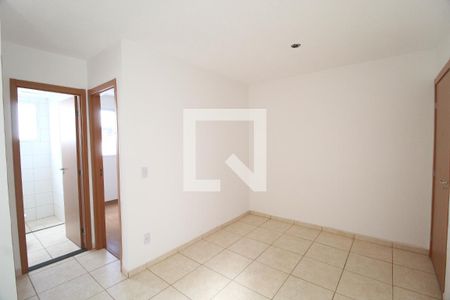 Sala de apartamento para alugar com 2 quartos, 40m² em Laranjeiras, Uberlândia