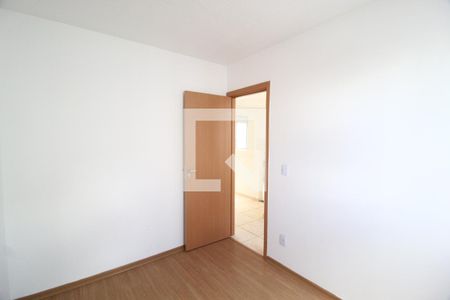 Quarto 1 de apartamento para alugar com 2 quartos, 40m² em Laranjeiras, Uberlândia