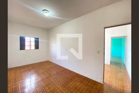 Quarto de casa para alugar com 1 quarto, 60m² em Jardim Presidente Dutra, Guarulhos
