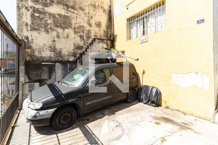 Garagem de casa à venda com 5 quartos, 150m² em Sacoma, São Paulo