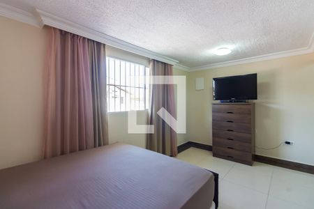 Quarto de casa para alugar com 1 quarto, 47m² em Jardim Osasco, Osasco