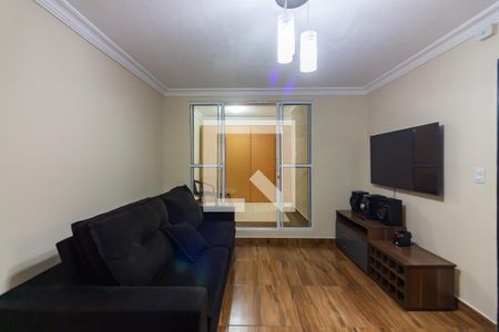 Sala 1 de casa para alugar com 1 quarto, 47m² em Jardim Osasco, Osasco