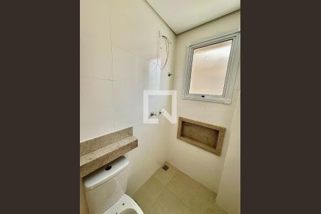 Banheiro da Suíte de apartamento à venda com 3 quartos, 70m² em Itapoã, Belo Horizonte