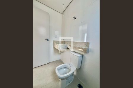 Banheiro da Suíte de apartamento à venda com 3 quartos, 70m² em Itapoã, Belo Horizonte