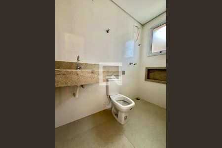 Banheiro da Suíte de apartamento à venda com 3 quartos, 70m² em Itapoã, Belo Horizonte