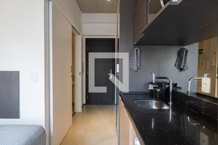 Cozinha de kitnet/studio à venda com 1 quarto, 22m² em Bela Vista, São Paulo
