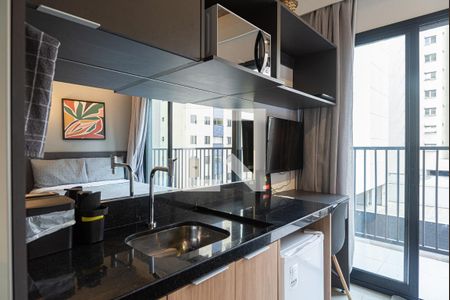 Cozinha de kitnet/studio à venda com 1 quarto, 22m² em Bela Vista, São Paulo