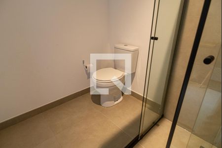 Banheiro de kitnet/studio à venda com 1 quarto, 22m² em Bela Vista, São Paulo