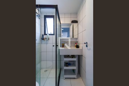Banheiro de apartamento à venda com 2 quartos, 40m² em Cidade Jardim, São Paulo