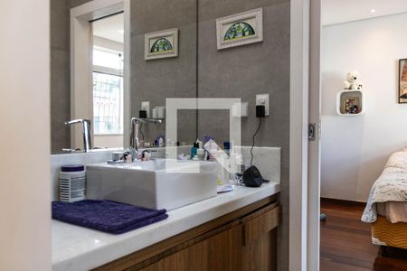 Banheiro de casa à venda com 4 quartos, 420m² em Belvedere, Belo Horizonte