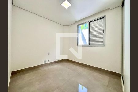 Quarto 2 de apartamento à venda com 3 quartos, 164m² em Ouro Preto, Belo Horizonte