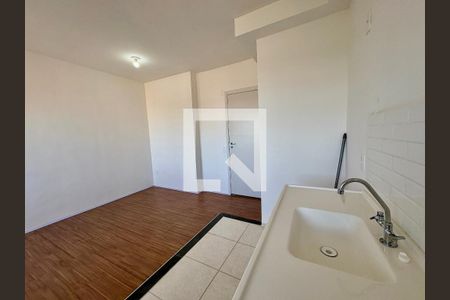 Cozinha de apartamento à venda com 3 quartos, 56m² em Vila Rio Branco, Jundiaí