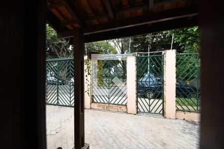 Sala - Vista de casa à venda com 4 quartos, 120m² em Vila Santa Isabel, Campinas