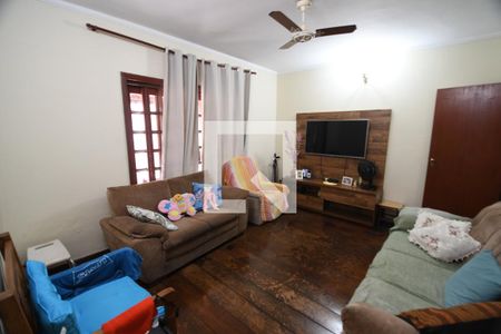 Sala de casa à venda com 4 quartos, 120m² em Vila Santa Isabel, Campinas