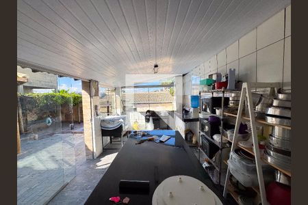 Área de Serviço de casa à venda com 3 quartos, 80m² em Eldorado, Contagem