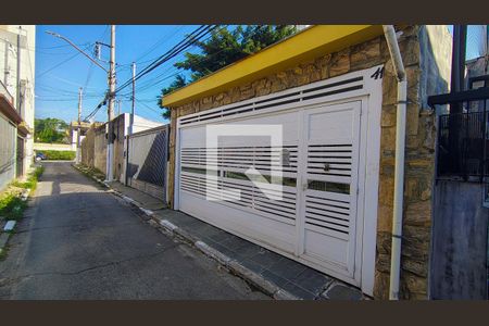 Fachada de casa à venda com 3 quartos, 127m² em Presidente Altino, Osasco