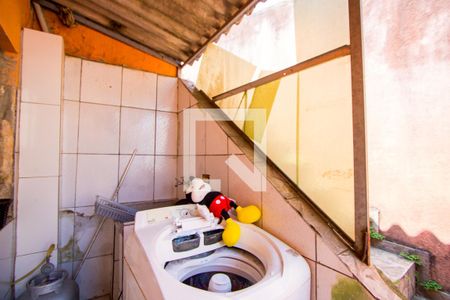 Área de serviço de casa à venda com 2 quartos, 220m² em Vila Guarará, Santo André
