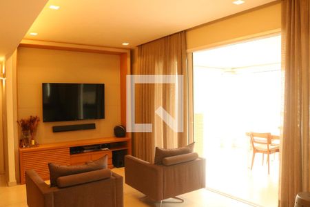 Sala de apartamento à venda com 3 quartos, 118m² em Água Branca, São Paulo