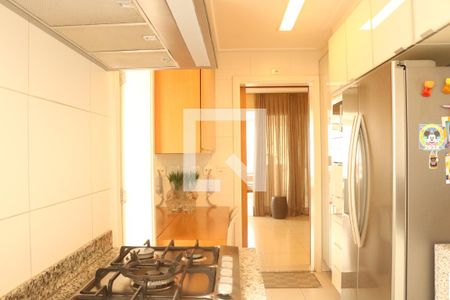 Cozinha de apartamento à venda com 3 quartos, 118m² em Água Branca, São Paulo