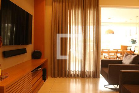 Sala de apartamento à venda com 3 quartos, 118m² em Água Branca, São Paulo