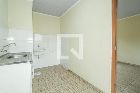 Cozinha e Área de Serviço de apartamento para alugar com 1 quarto, 55m² em Humaitá, Porto Alegre