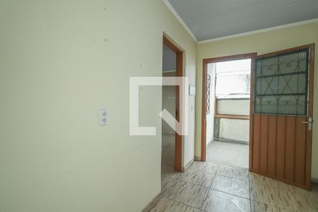 Cozinha e Área de Serviço de apartamento para alugar com 1 quarto, 55m² em Humaitá, Porto Alegre