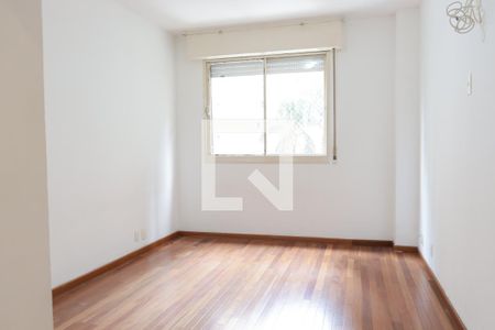 Quarto 1 de apartamento para alugar com 2 quartos, 135m² em Itaim Bibi, São Paulo