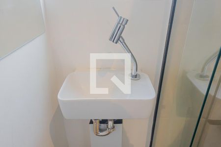 Banheiro de kitnet/studio à venda com 1 quarto, 21m² em Jardim Paulista, São Paulo