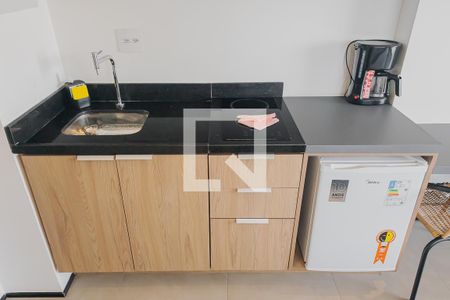 Cozinha de kitnet/studio à venda com 1 quarto, 21m² em Jardim Paulista, São Paulo
