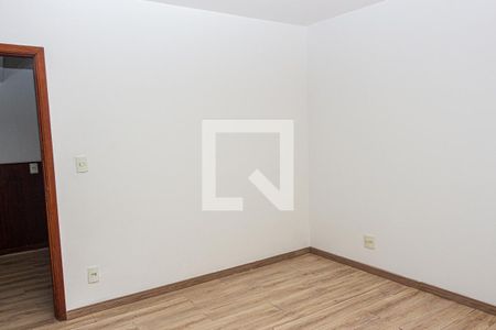 Quarto de casa para alugar com 3 quartos, 162m² em Jardim Marajoara, São Paulo