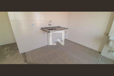Cozinha de apartamento para alugar com 1 quarto, 42m² em Vila Yolanda, Osasco