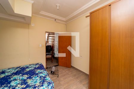 Quarto 1 de casa para alugar com 2 quartos, 180m² em Jardim Matarazzo, São Paulo