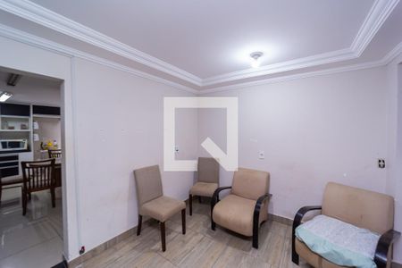 Sala de casa para alugar com 2 quartos, 180m² em Jardim Matarazzo, São Paulo