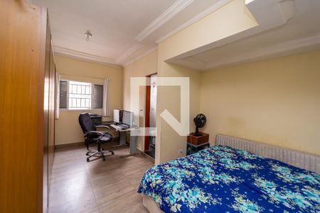 Quarto 1 de casa para alugar com 2 quartos, 180m² em Jardim Matarazzo, São Paulo