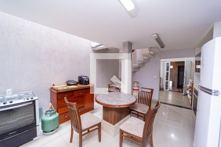 Cozinha de casa à venda com 2 quartos, 180m² em Jardim Matarazzo, São Paulo